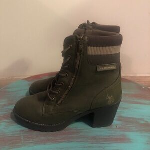 US Polo Assn Women’s Green Combat Boots Size 9 Military Heeled Boots Ankle Style
